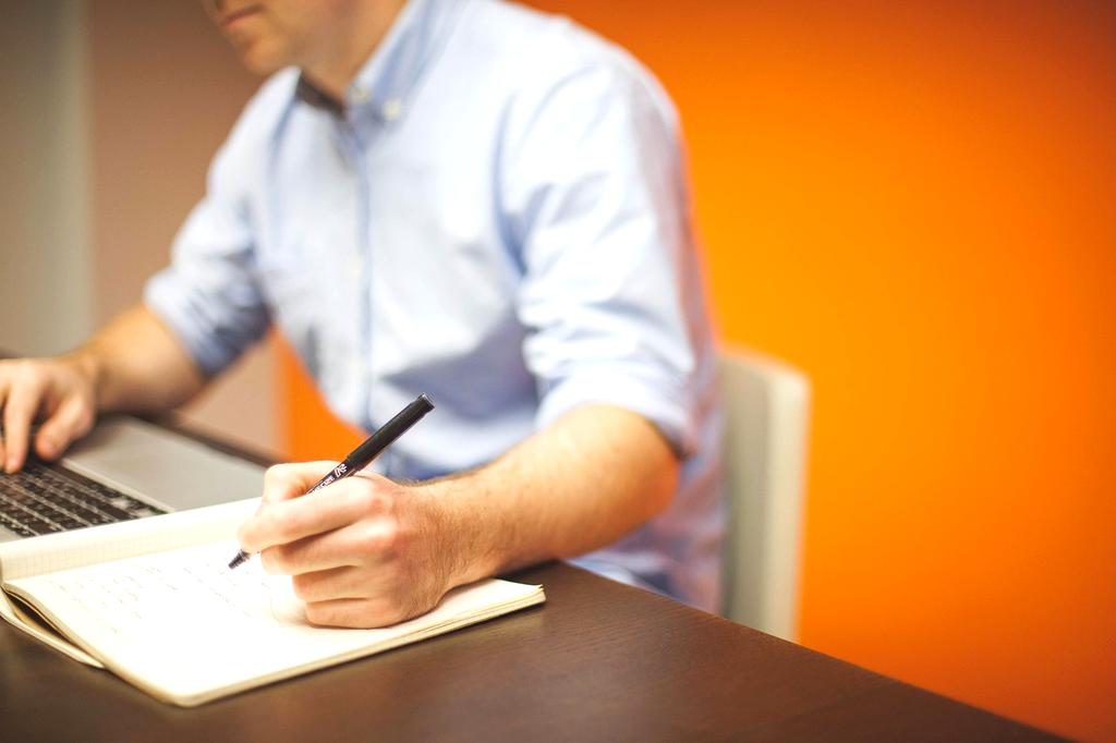 Collaborative file editing on devices